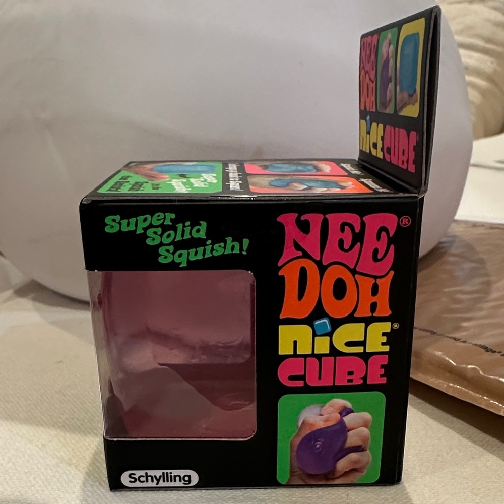 🐣 NeeDoh Nice Cube Super Solid Squish - Pink - same day 🚀 - Picture 5 of 13